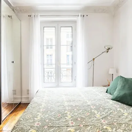 Appartamento Spacious Bright In Montmartre